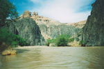 Казахстан, Чарынские каньоны, Река Чарын, Долина замков (весна 2004 года)