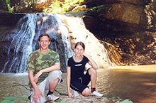 Станислав и Елена Лебедевы (водопад «Чаша любви», река Руфабго)